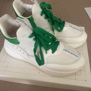 Alexander McQueen runners - size 10 (EU43)